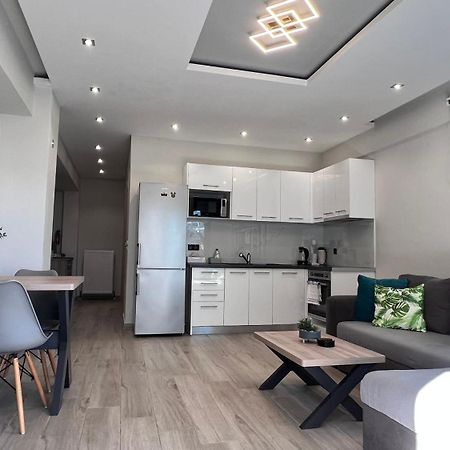 Lux Apartment Nea Kallikratia Nea Kallikrateia المظهر الخارجي الصورة