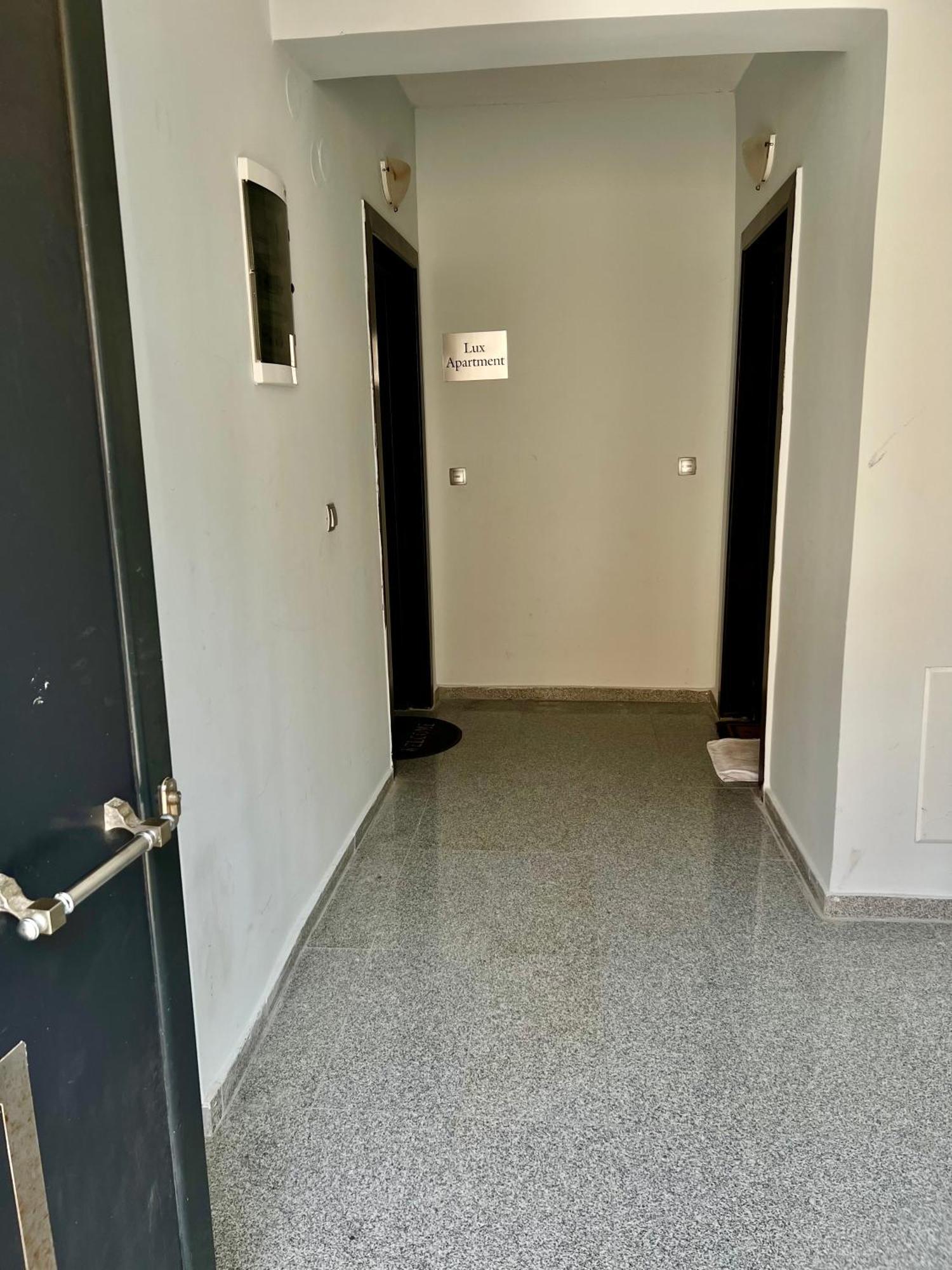 Lux Apartment Nea Kallikratia Nea Kallikrateia المظهر الخارجي الصورة